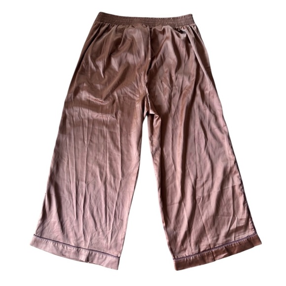 Torrid Wide Leg Satin High Rise Pant Size 2X - Picture 11 of 11